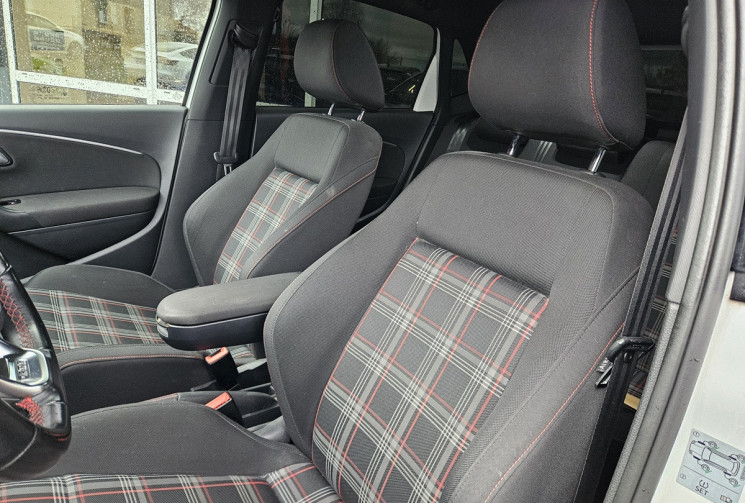 Volkswagen Polo V PH2 GTI 1.8 TSI 190 DSG7