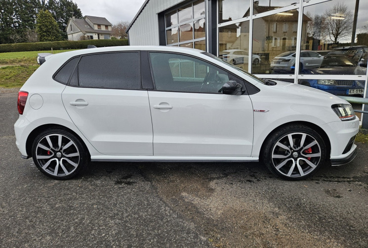 Volkswagen Polo V PH2 GTI 1.8 TSI 190 DSG7