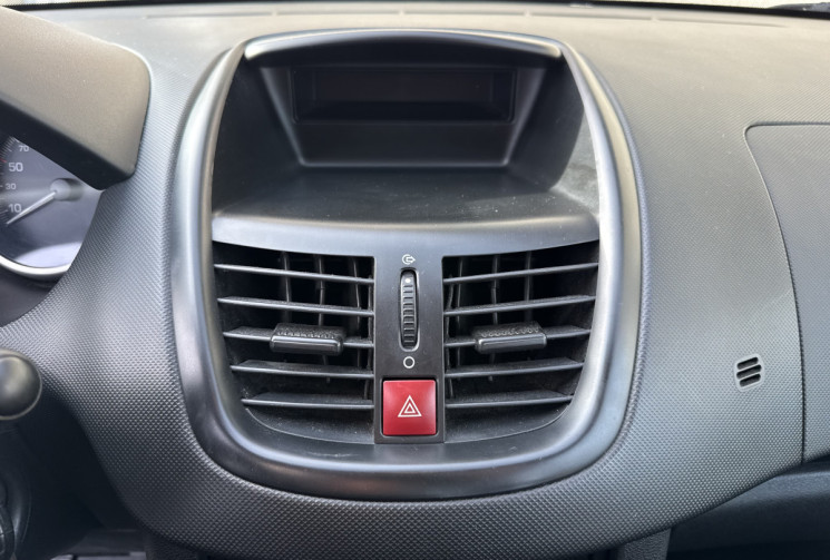 Peugeot 206+ 1.4 i 75 cv