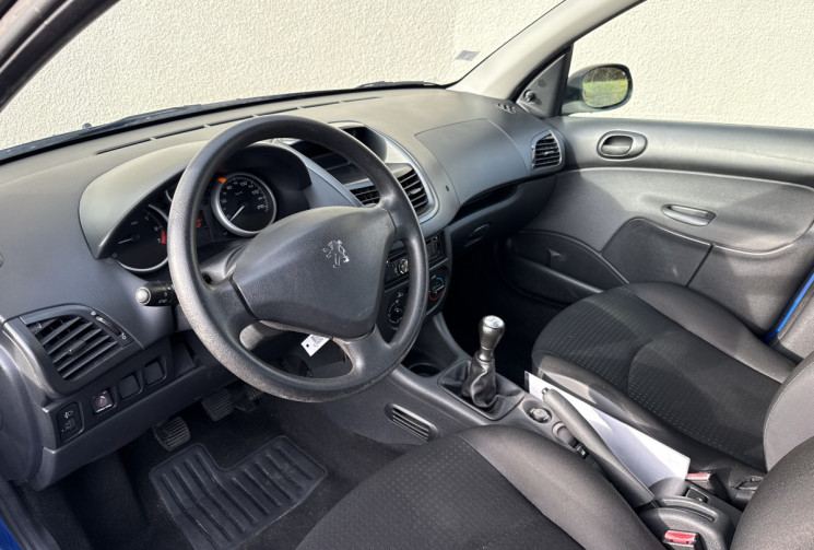Peugeot 206+ 1.4 i 75 cv
