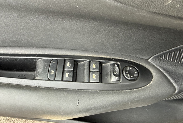 Citroën C4 II 1.6 HDi FAP 92 cv BVM5