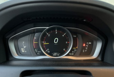 Volvo XC60 D4 2.0 TDi FWD Geartronic 190 cv Boîte auto Momentenum Business