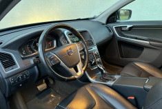 Volvo XC60 D4 2.0 TDi FWD Geartronic 190 cv Boîte auto Momentenum Business