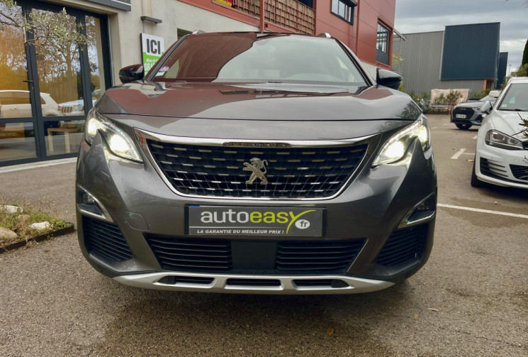 Peugeot 5008 GT Line 180cv EAT8 7 places / Pack Luxe / Suivi complet / Tres bon état GTLine