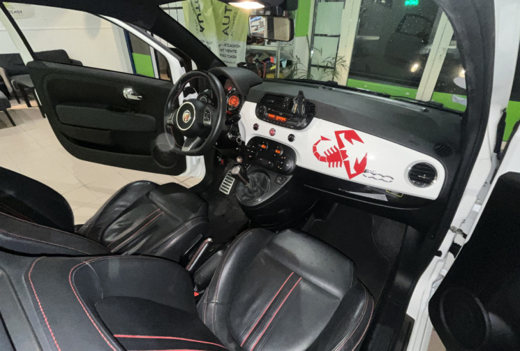 Abarth 500 1.4 Turbo T-Jet 160ch Esseesse