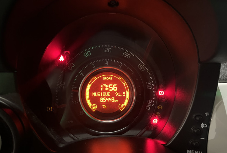 Abarth 500 1.4 Turbo T-Jet 160ch Esseesse