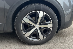 Peugeot 5008 GT Line 180cv EAT8 7 places / Pack Luxe / Suivi complet / Tres bon état GTLine