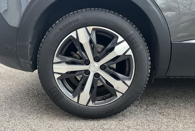 Peugeot 5008 GT Line 180cv EAT8 7 places / Pack Luxe / Suivi complet / Tres bon état GTLine