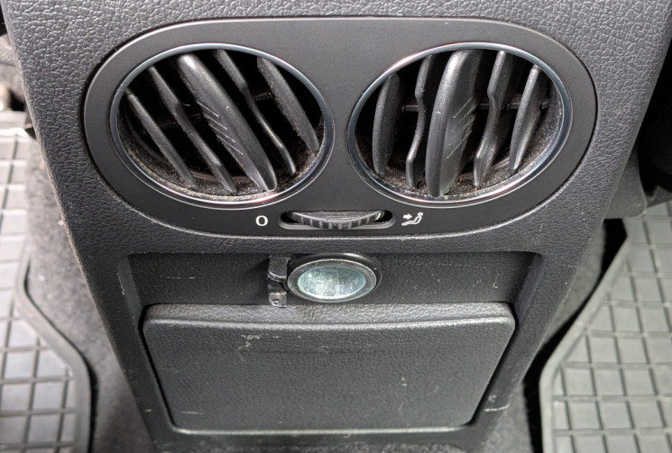 Volkswagen Golf Plus  VI 1.4 80 TRENDLINE / COURROIE DE DISTRIBUTION FAITE / GARANTIE 12 MOIS