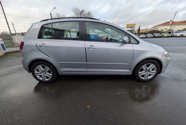Volkswagen Golf Plus  VI 1.4 80 TRENDLINE / COURROIE DE DISTRIBUTION FAITE / GARANTIE 12 MOIS
