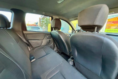 Dacia Duster  I Phase 2 SUV 1.6 SCe 16V 4x2 114 cv // Chaine de distribution