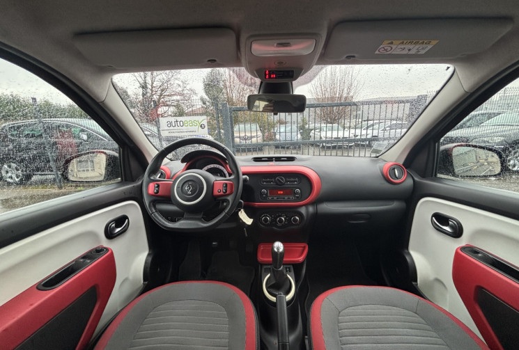 Renault Twingo 1.0 SCE / 70 CH / INTENS