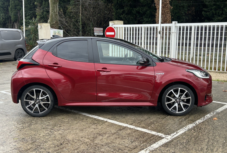 Toyota Yaris 4 1.5 VVTI 116 Hybrid E-CVT 92 Collection Carplay / Caméra / Garantie constructeur