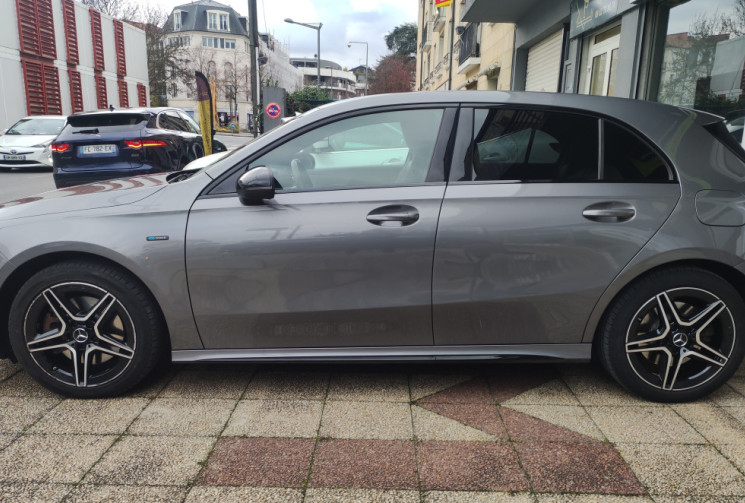 Mercedes Classe A 250 e 160+102ch AMG Line 8G-DCT