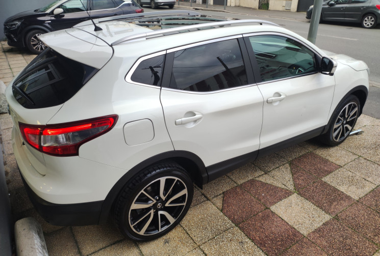 Nissan Qashqai II / 1.2 L DIG-T 115CH TEKNA