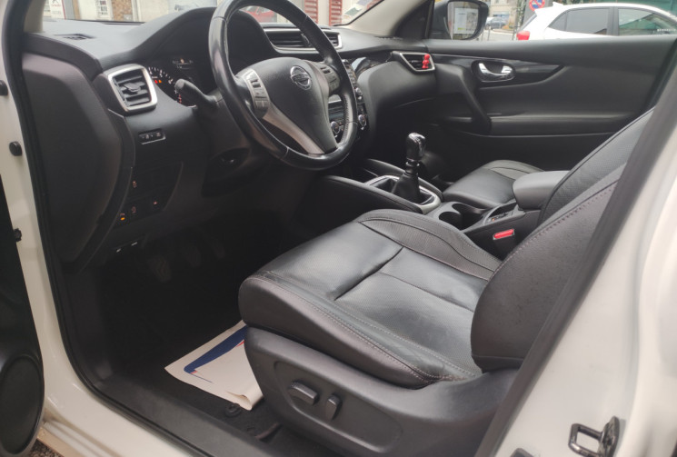 Nissan Qashqai II / 1.2 L DIG-T 115CH TEKNA