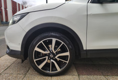 Nissan Qashqai II / 1.2 L DIG-T 115CH TEKNA