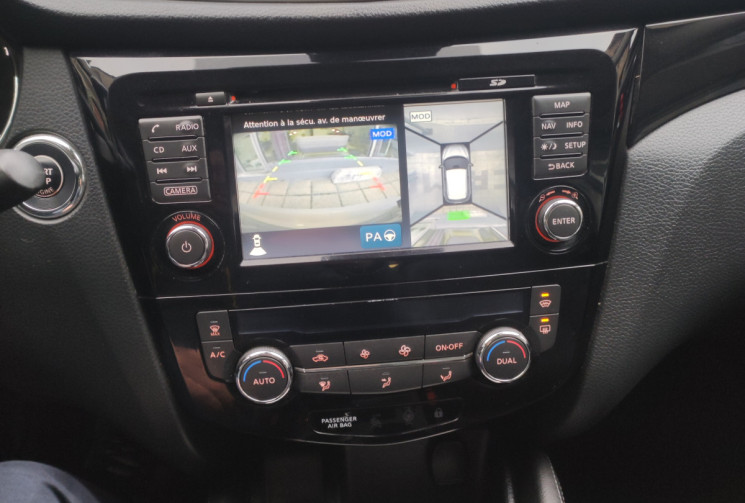 Nissan Qashqai II / 1.2 L DIG-T 115CH TEKNA