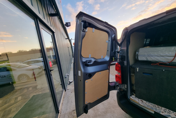 Citroën JUMPY FGN M BLUEHDI 145 S&S EAT8 DRIVER