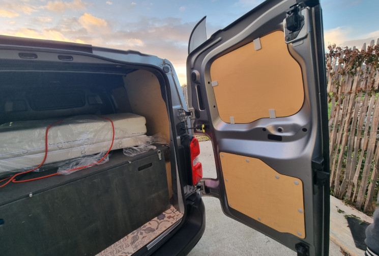 Citroën JUMPY FGN M BLUEHDI 145 S&S EAT8 DRIVER