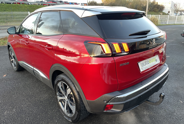 Peugeot 3008 II 1.3 PureTec 130  CV CROSSWAY 27600 KMS 