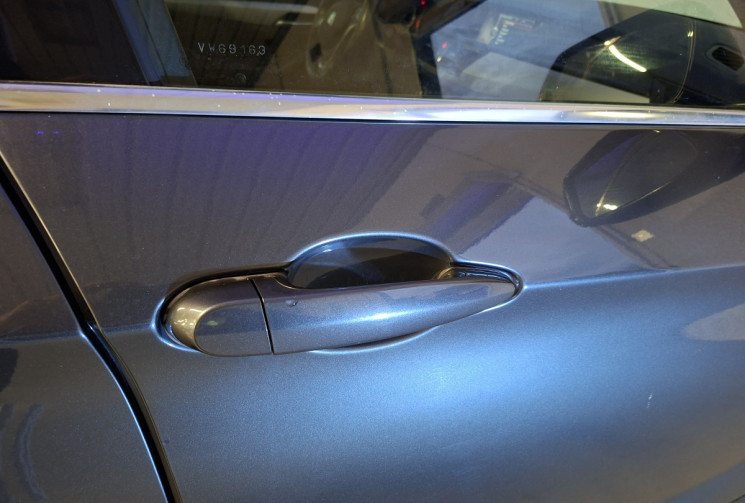 BMW X1 1.8  143  X DRIVE BUSINESS  TOIT OUVRANT ATTELAGE GARANTIE 12 MOIS