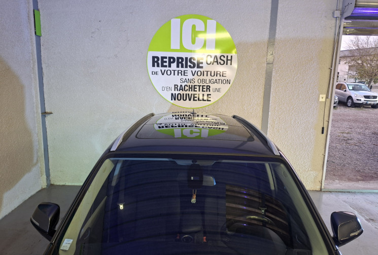 BMW X1 1.8  143  X DRIVE BUSINESS  TOIT OUVRANT ATTELAGE GARANTIE 12 MOIS