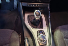 BMW X1 1.8  143  X DRIVE BUSINESS  TOIT OUVRANT ATTELAGE GARANTIE 12 MOIS