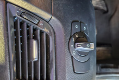 BMW X1 1.8  143  X DRIVE BUSINESS  TOIT OUVRANT ATTELAGE GARANTIE 12 MOIS