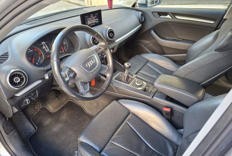 Audi A3 SPORTBACK 1.6 TDI 105 ch AMBITION LUXE