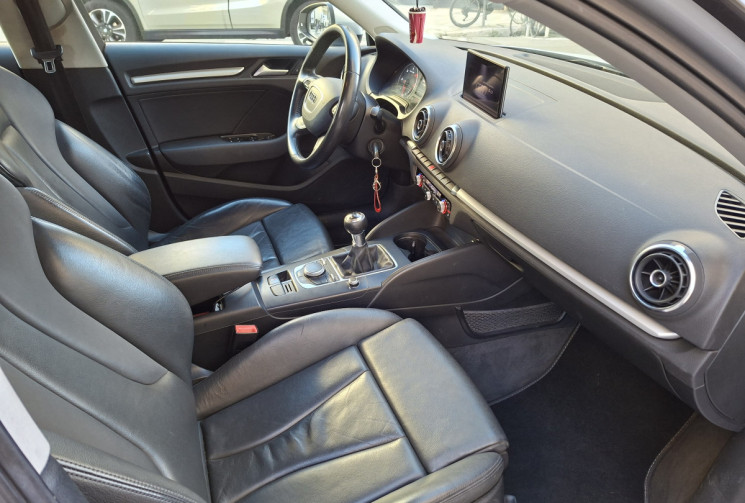 Audi A3 SPORTBACK 1.6 TDI 105 ch AMBITION LUXE