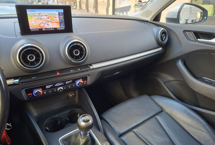 Audi A3 SPORTBACK 1.6 TDI 105 ch AMBITION LUXE