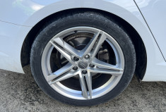 Audi A4 Avant 2.0 TFSI 190 S Tronic S Line / Carplay / Attelage / Cockpit / Keyless