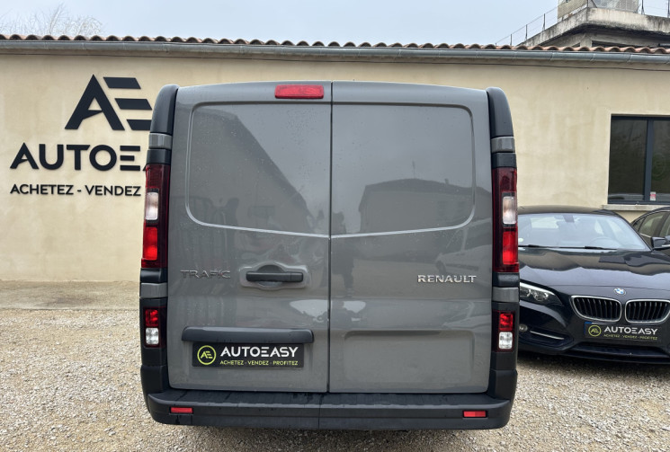 Renault Trafic 6 Places L2H1 1.6 dCi 120ch Cabine Approfondie Grand Confort / TVA RECUPERABLE