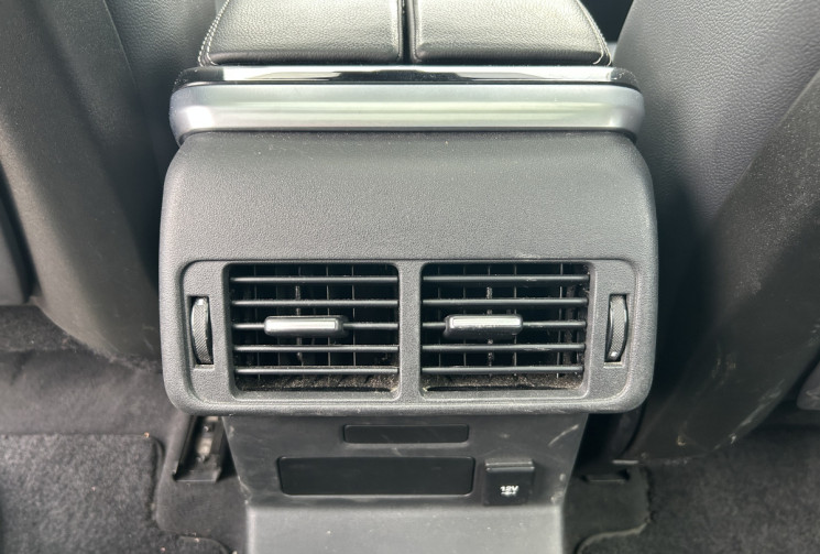 Land-Rover Range Rover Velar 2.0 D240 4WD SE R-DYNAMIC * CARPLAY * FULL LED * TOIT OUVRANT