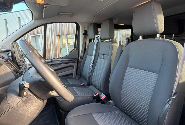 Ford TRANSIT CUSTOM KOMBI 2.0 ECOBLUE 130 LIMITED / TVA RECUPERABLE / CARPLAY / GARANTIE 12 MOIS