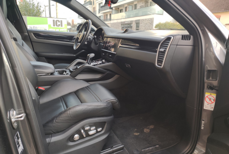Porsche CAYENNE COUPE E-HYBRID 3.0L V6 462ch BVA FR 