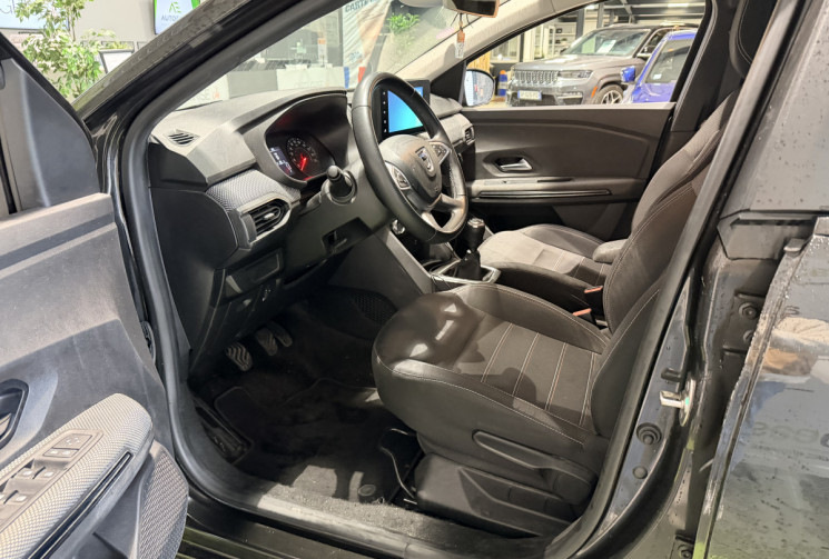 Dacia Jogger 1.0 TCe 110 ch Extreme+ 7 places 1ERE MAIN