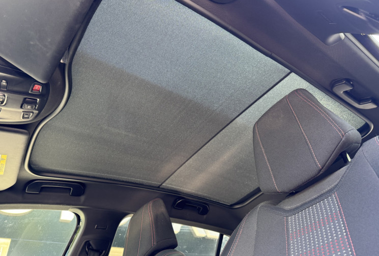 Peugeot 308 GT Line 1.5 Hdi 130 ch EAT8 / Carplay / Toit pano / Entretien complet / Garantie 6 mois