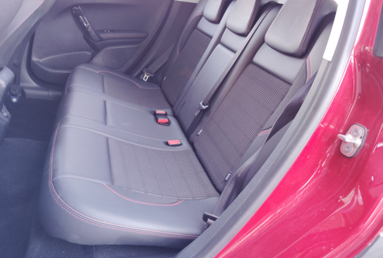 Peugeot 2008 1.2 PureTech 130ch E6.c GT Line S&S