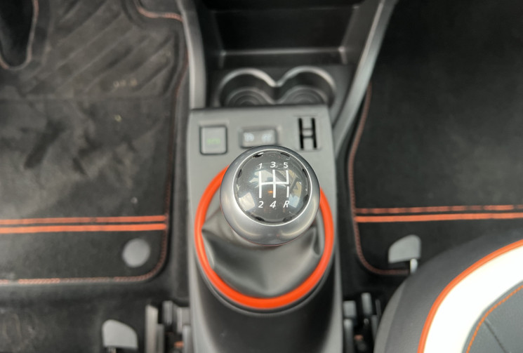 Renault Twingo III 0.9 TCe 110 cv GT