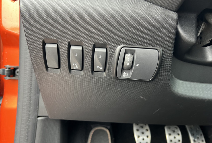 Renault Twingo III 0.9 TCe 110 cv GT