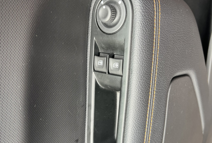 Renault Twingo III 0.9 TCe 110 cv GT