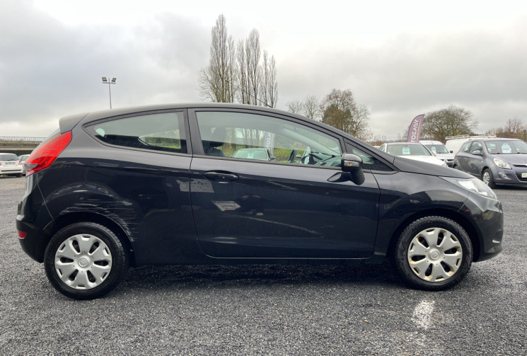 Ford Fiesta 1.6 TDCI 90CH TREND CLIM 3 PORTES 