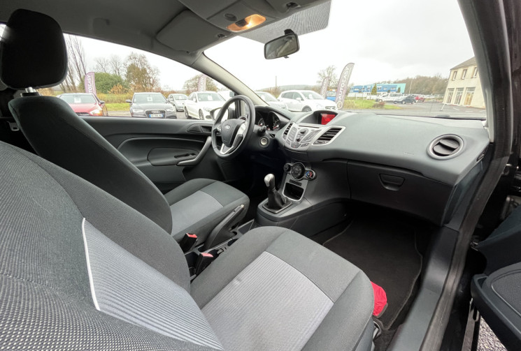 Ford Fiesta 1.6 TDCI 90CH TREND CLIM 3 PORTES 