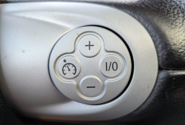 Mini Cooper 2 1.6 I 122 PACK CHILI / TOIT OUVRANT / CHAINE DE DISTRIBUTION / GARANTIE 12 MOIS