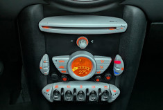 Mini Cooper 2 1.6 I 122 PACK CHILI / TOIT OUVRANT / CHAINE DE DISTRIBUTION / GARANTIE 12 MOIS