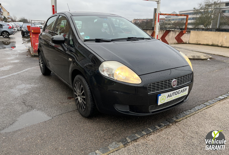FIAT Punto Grande Actual 1.4 i 77 cv