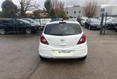 Opel Corsa D / 1.4 / 100 CH / COLOR EDITION