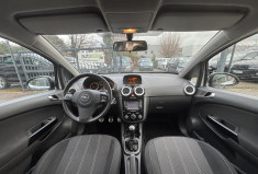 Opel Corsa D / 1.4 / 100 CH / COLOR EDITION